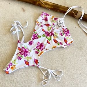 Frankies bikinis one piece in floral bouquet